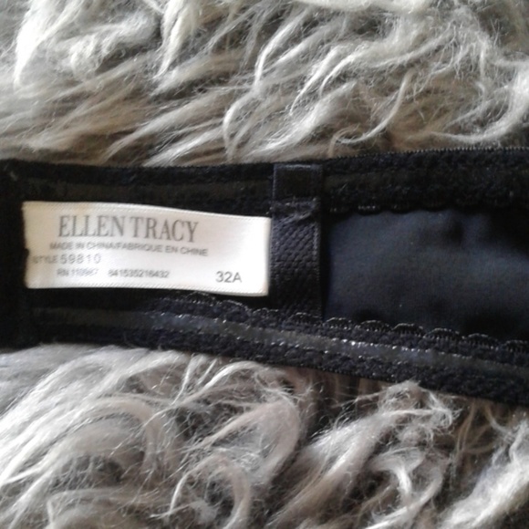 3/22!!! Ellen Tracey Bra - Picture 3 of 5